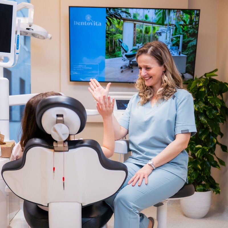 Dentovita - Prima clinica de wellbeing stomatologic din Romania